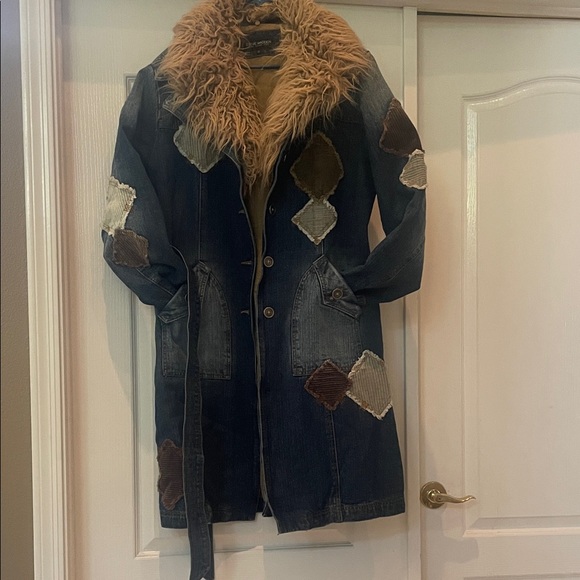 Steve Madden Blue Denim Jacket with Faux Fur and Patchwork - Picture 1 of 3